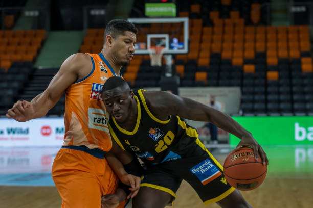 即便面对落 即便面对落