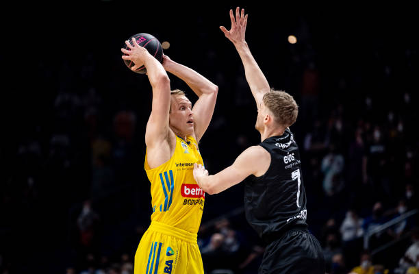 从里斯本到 从里斯本到