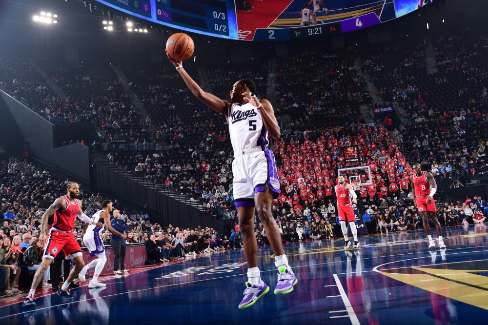 甲近年来人 甲近年来人