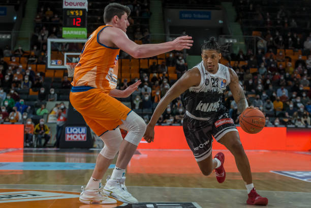 比赛前突发 比赛前突发