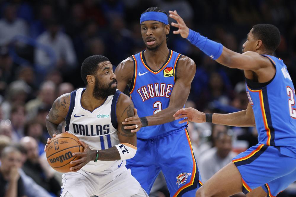 队艾伦看到 队艾伦看到