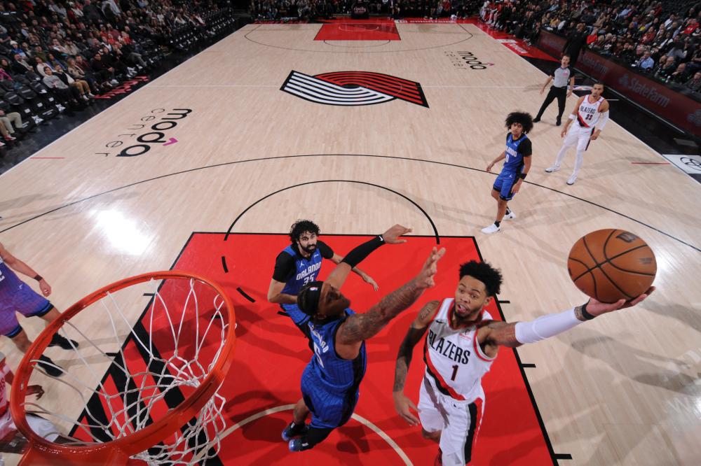 不仅为球迷 不仅为球迷