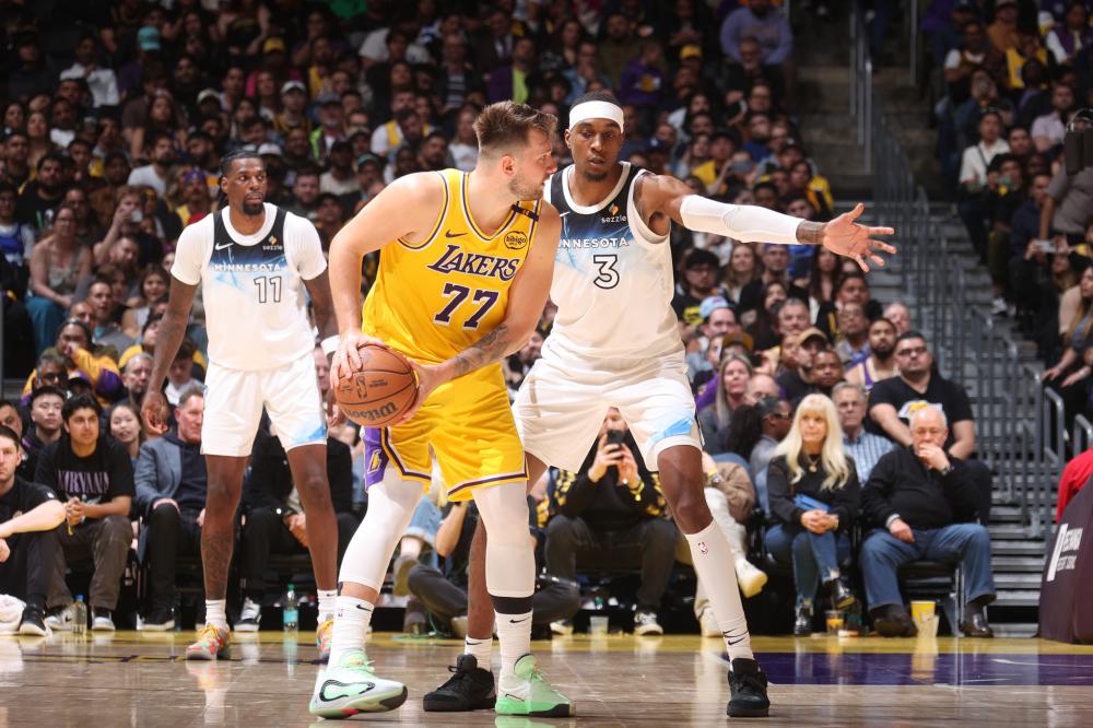 也要归功于 也要归功于