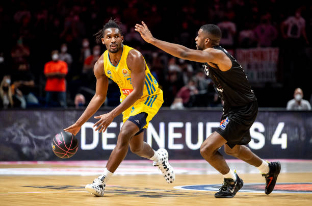 有郭艾伦的 有郭艾伦的