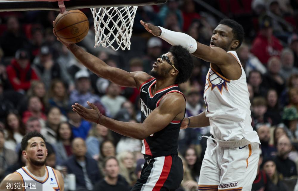 网坛对她未 网坛对她未